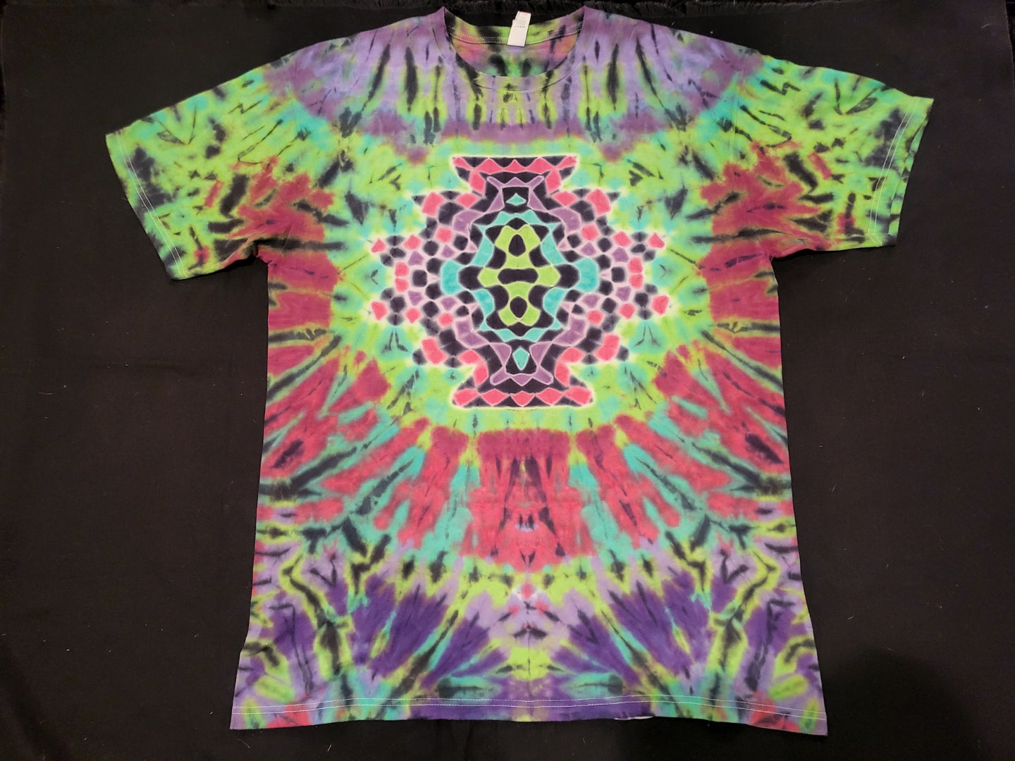 Large Chimayo Design