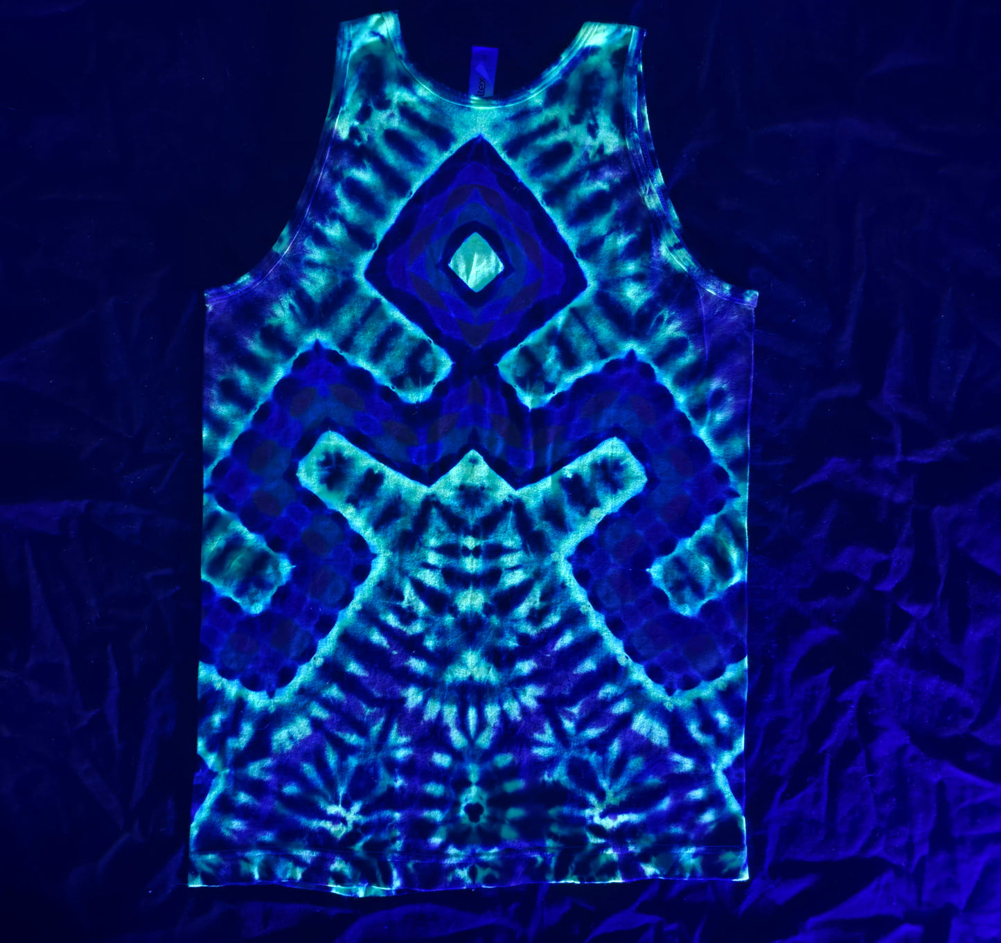 Small Mandala with Wrap-Around Design