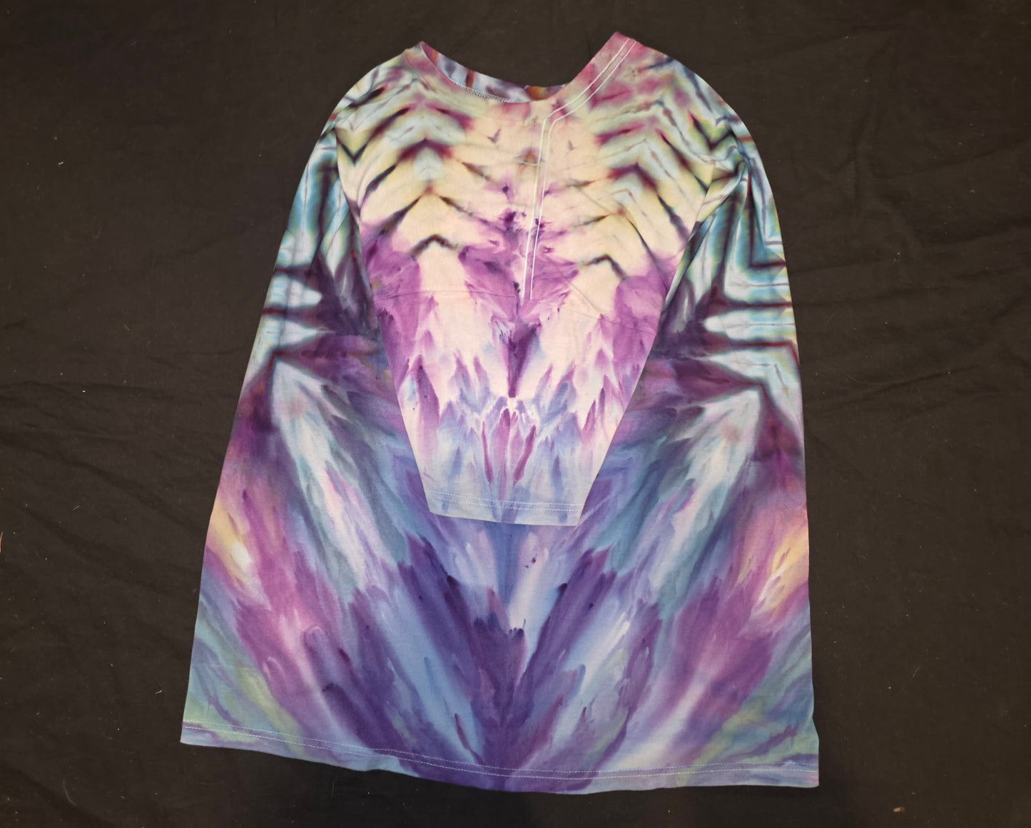 Large Ice-Dye