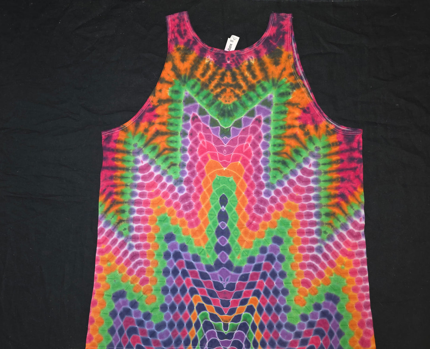 XL Mandala with Wrap Around Zigzag Honeycomb