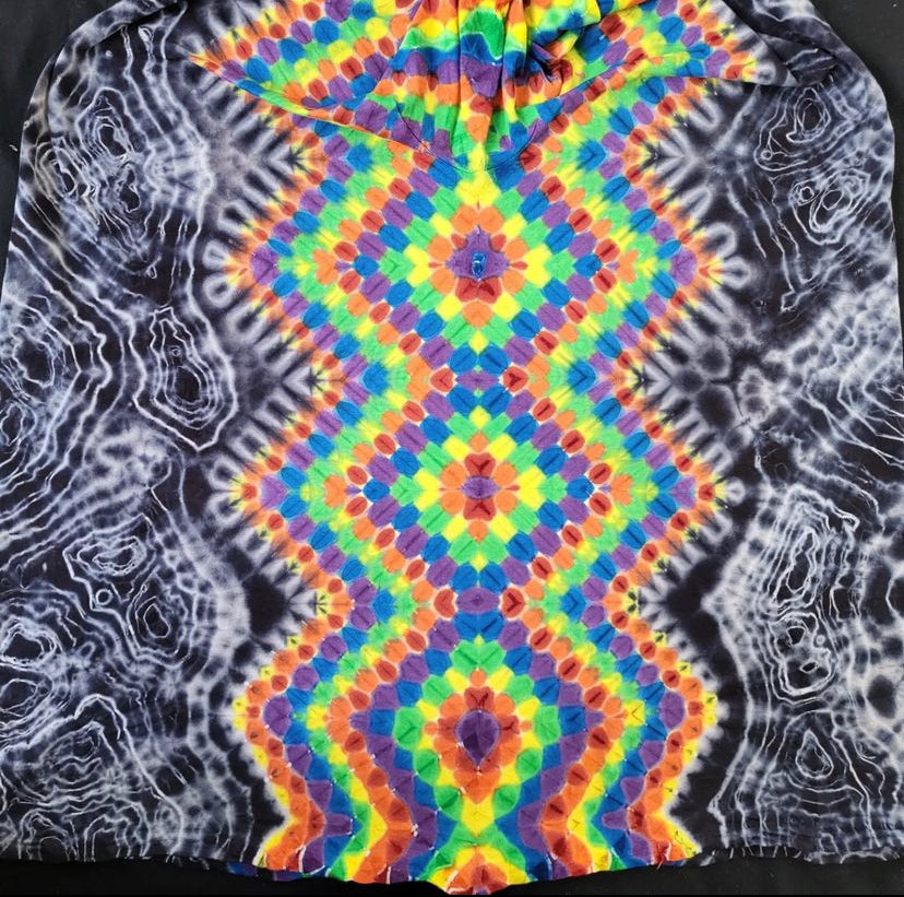 2XL Rainbow Honeycomb With Black & Gray Geode