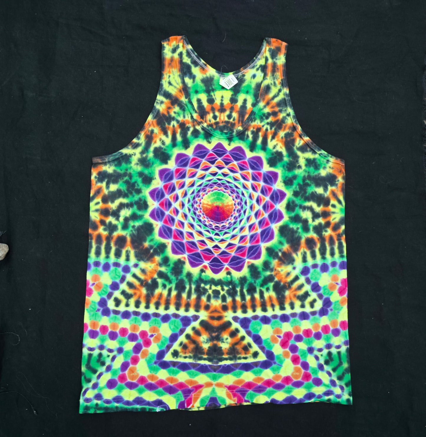 Large Mandala with Wrap-Around Zigzag Pyramid
