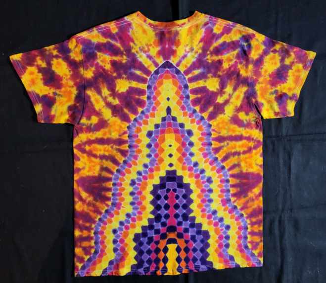 Large 18 Point Starburst Mandala with Zigzag Honeycomb Triangle Spine