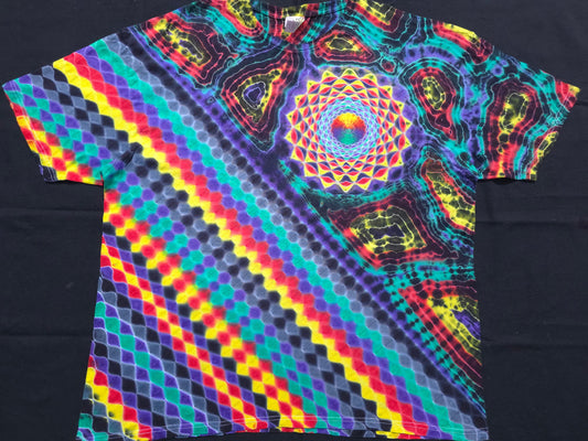 2XL Mandala on Chest & Honeycomb